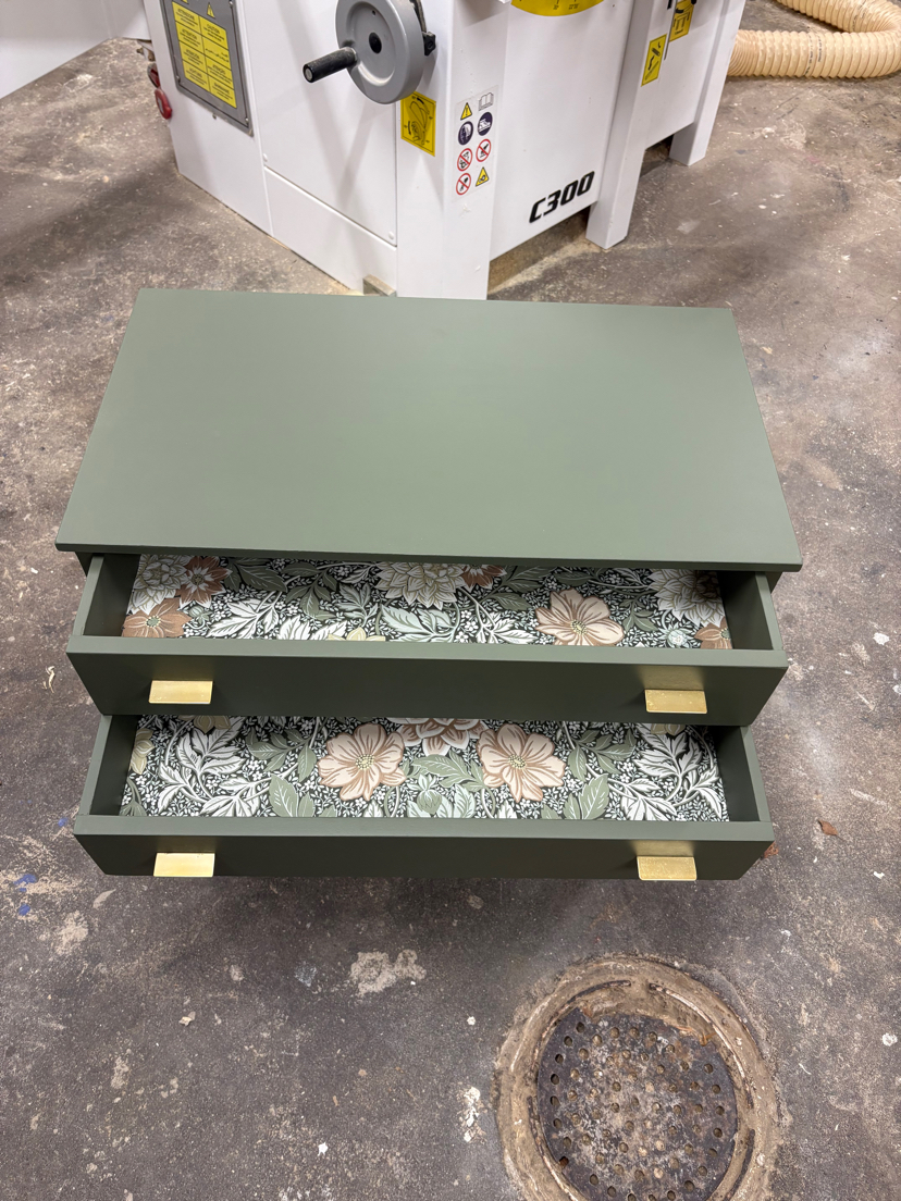 Möbelmontering, laga