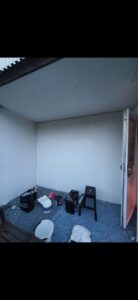 Uteplats som målats om